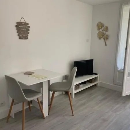 דירה Appt 4 Personnes Terrasse Et Parking Prive *