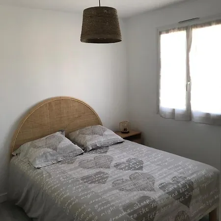 Appt 4 Personnes Terrasse Et Parking Prive דירה *